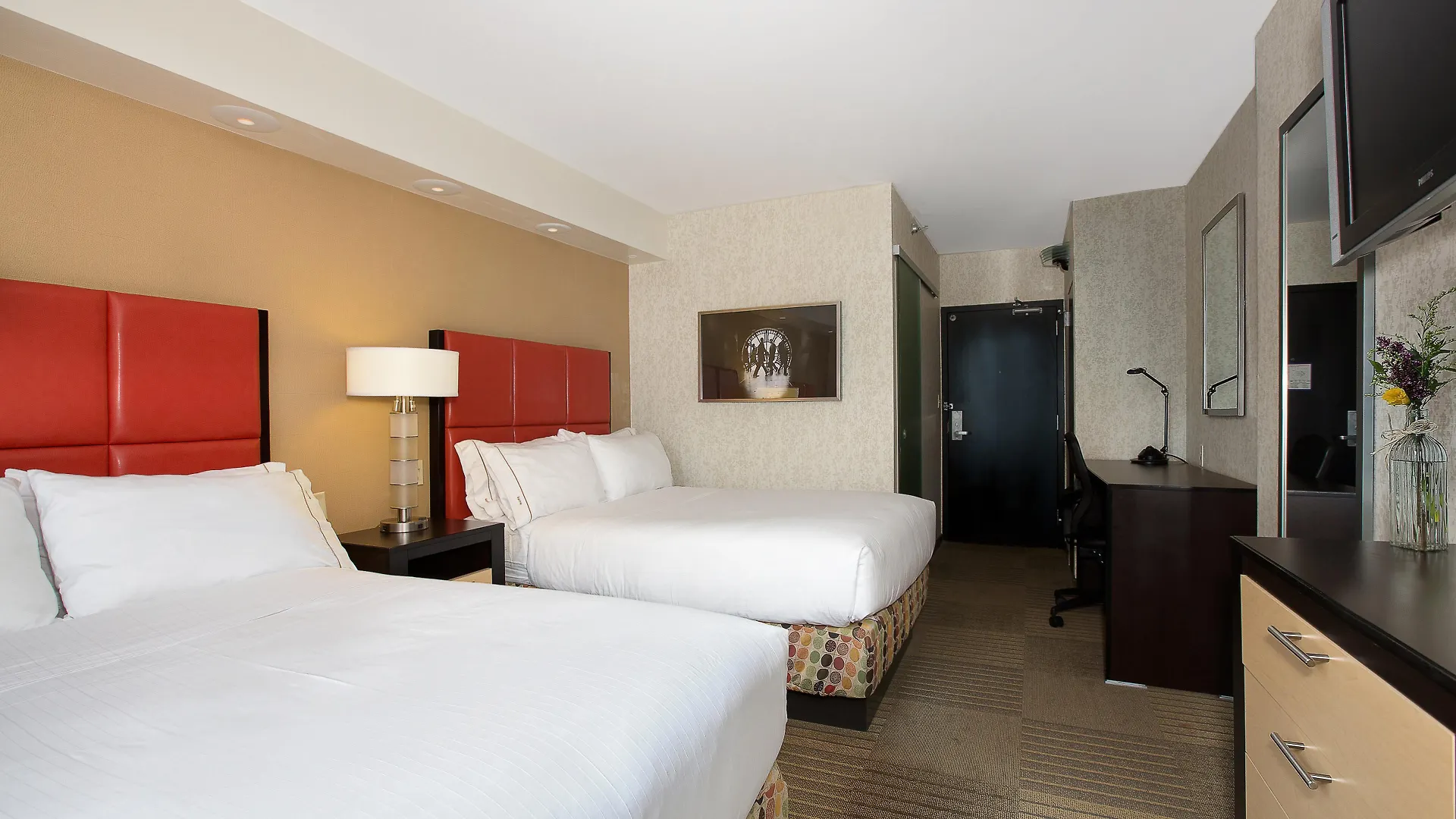 Holiday Inn Express Denver Downtown By Ihg 3*,