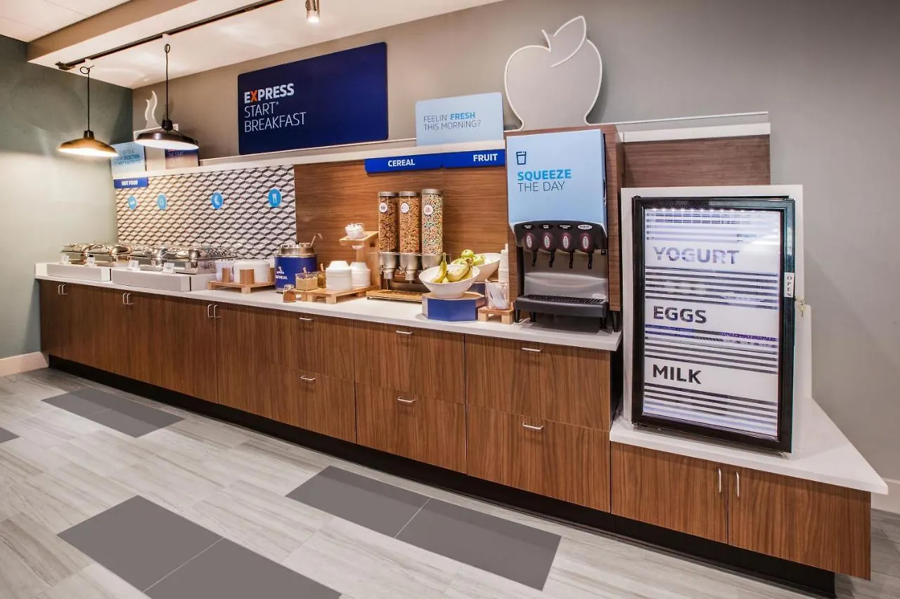 Holiday Inn Express Denver Downtown By Ihg 3*,  United States