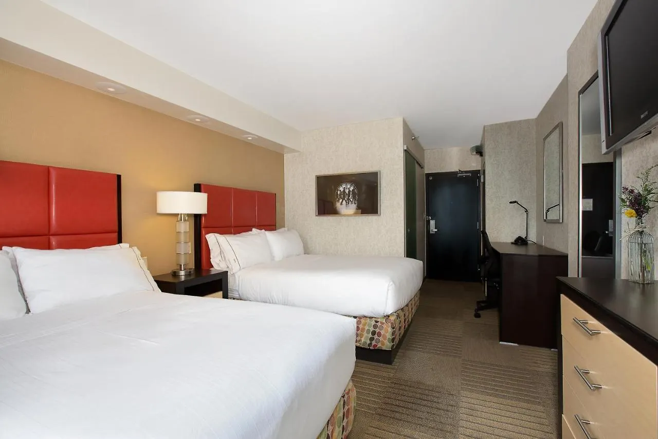 Holiday Inn Express Denver Downtown By Ihg