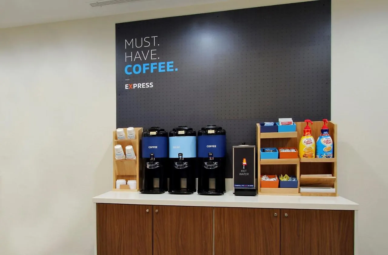 Holiday Inn Express Denver Downtown By Ihg Hotel