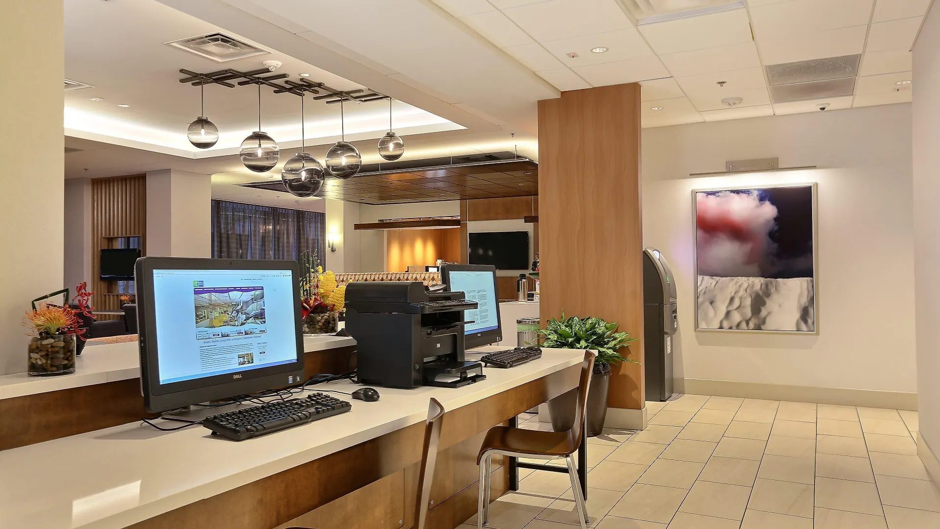 Holiday Inn Express Denver Downtown By Ihg